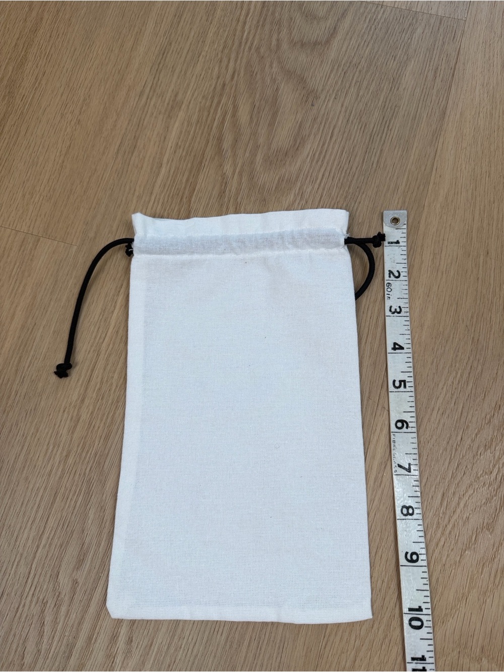 Mejuri Drawstring Dust Bag - Picture 2 of 3